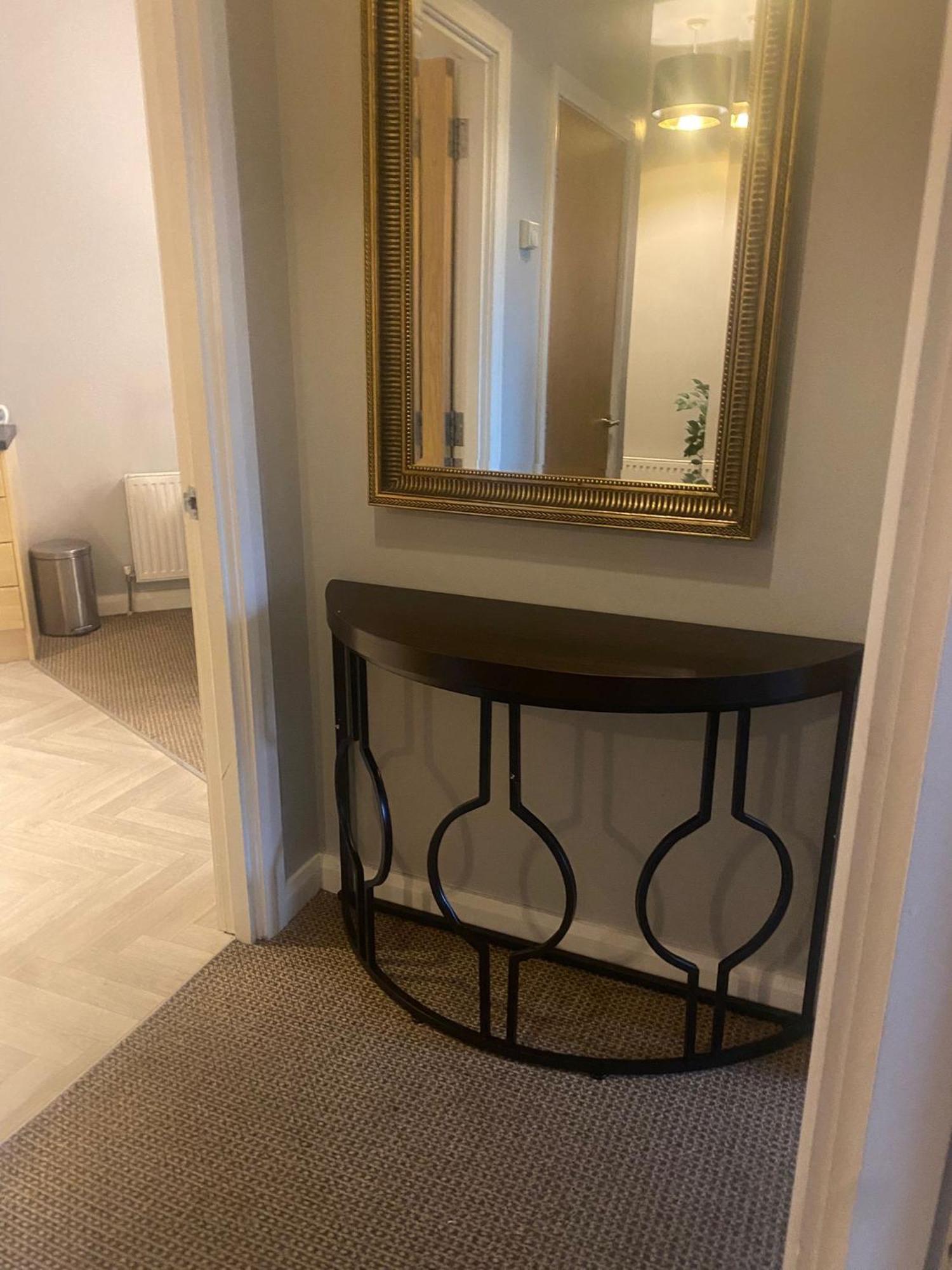 Hastings Extra Large Self Catering Tourism Certified Free Parking Wifi * Belfast